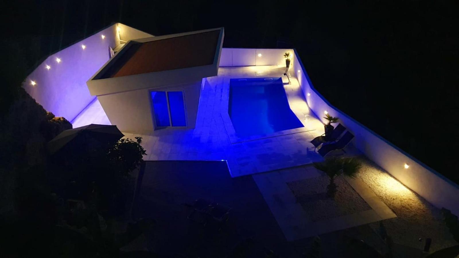 Jacuzzi Penthouse Apartment Matulji Luaran gambar