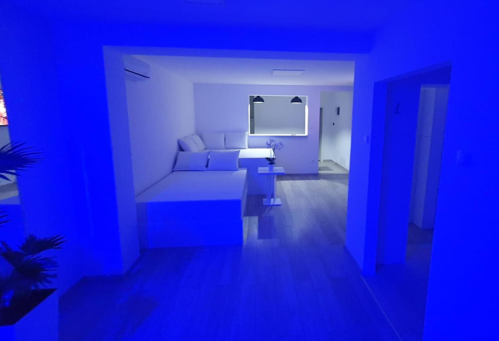 Jacuzzi Penthouse Apartment Matulji Bilik gambar