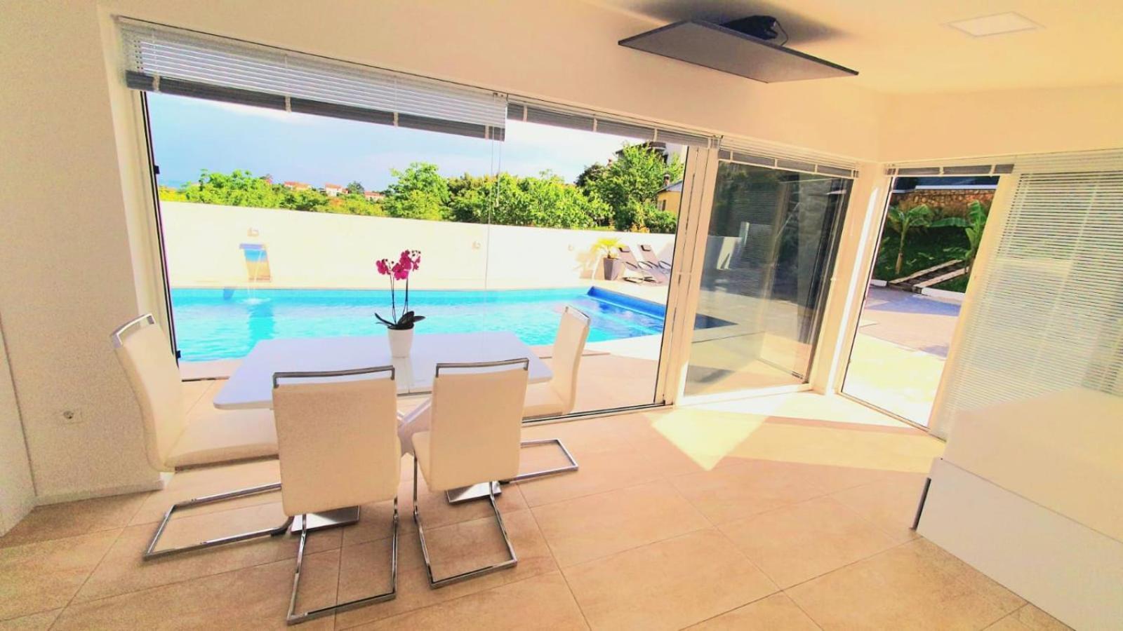 Jacuzzi Penthouse Apartment Matulji Luaran gambar