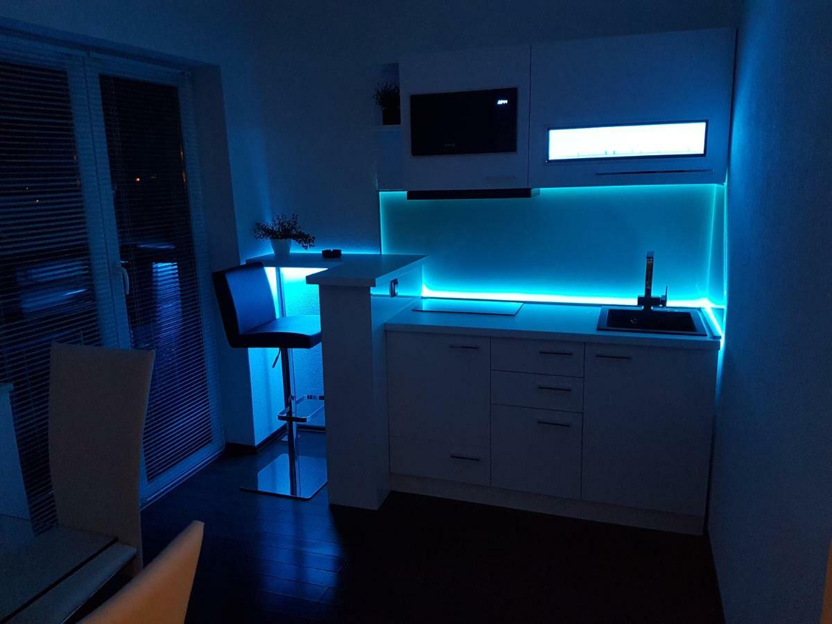 Jacuzzi Penthouse Apartment Matulji Luaran gambar